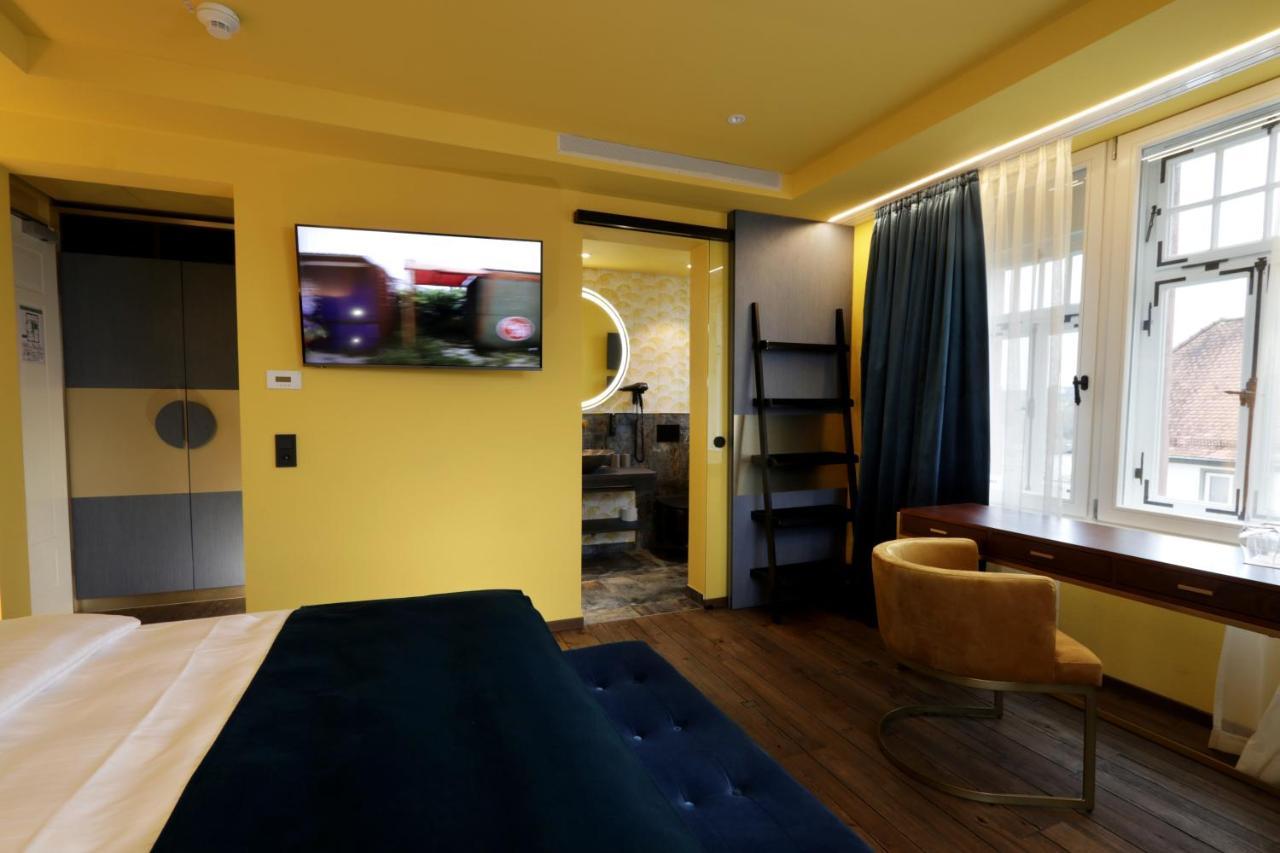 Reinhardts Hotel بوتشين المظهر الخارجي الصورة